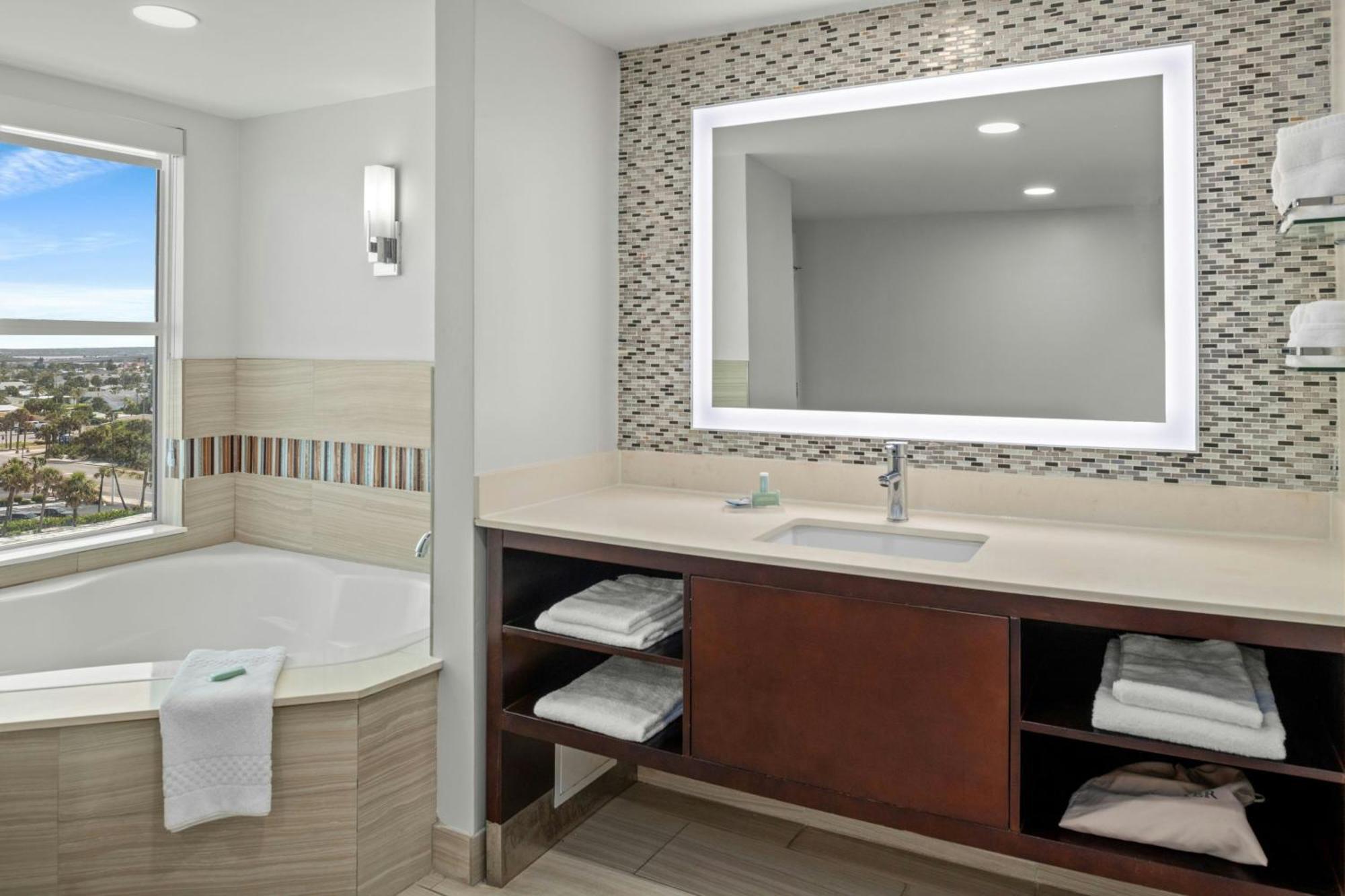 Residence Inn By Marriott Daytona Beach Oceanfront Daytona Beach Shores Buitenkant foto